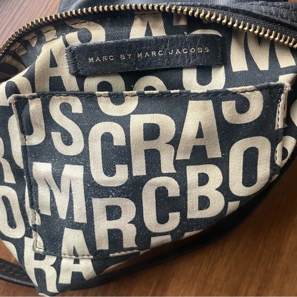 Marc By Marc Jacobs Crossbody Purse Black Leather Bag Totally Turnlock Sia Gold - Picture 8 of 14